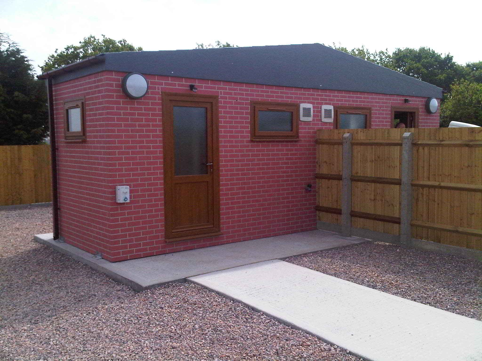 5 Tips To Help You Choose The Right Welfare Unit Cabins