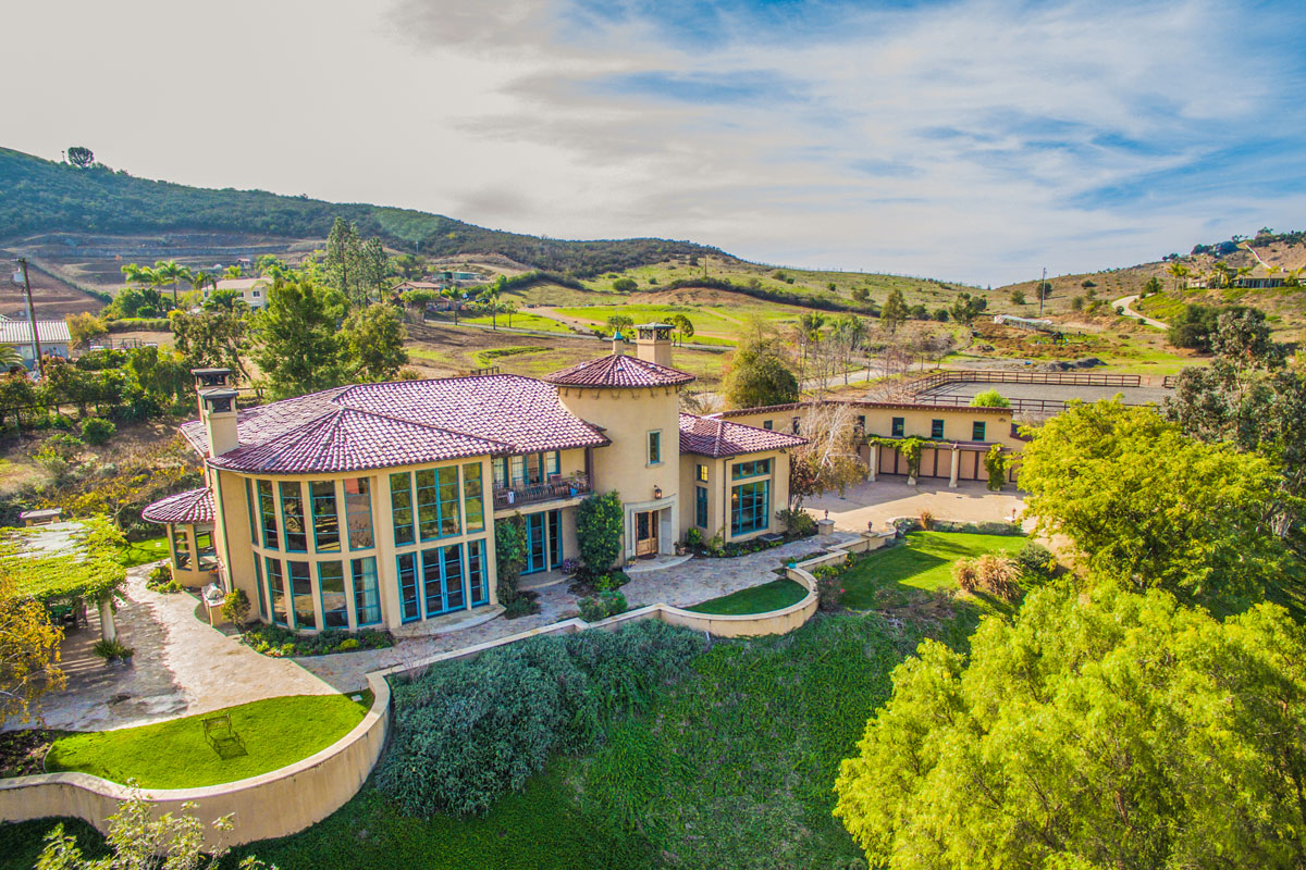 What To Consider Before You Buy An Equestrian Property